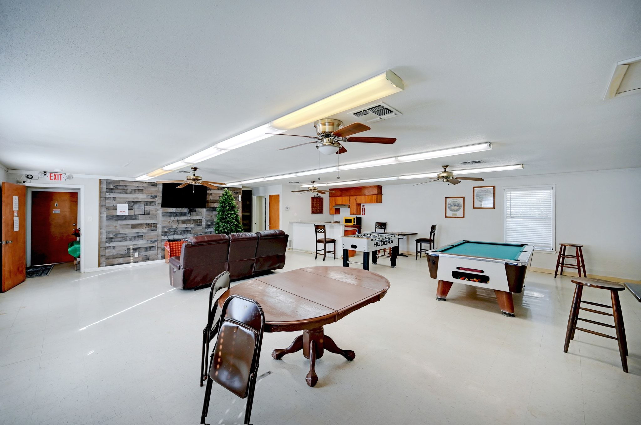 13080_Potranco_Road_0047